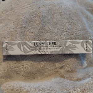 Seraphine Luna Liner Water-Resistant Liquid Eyeliner